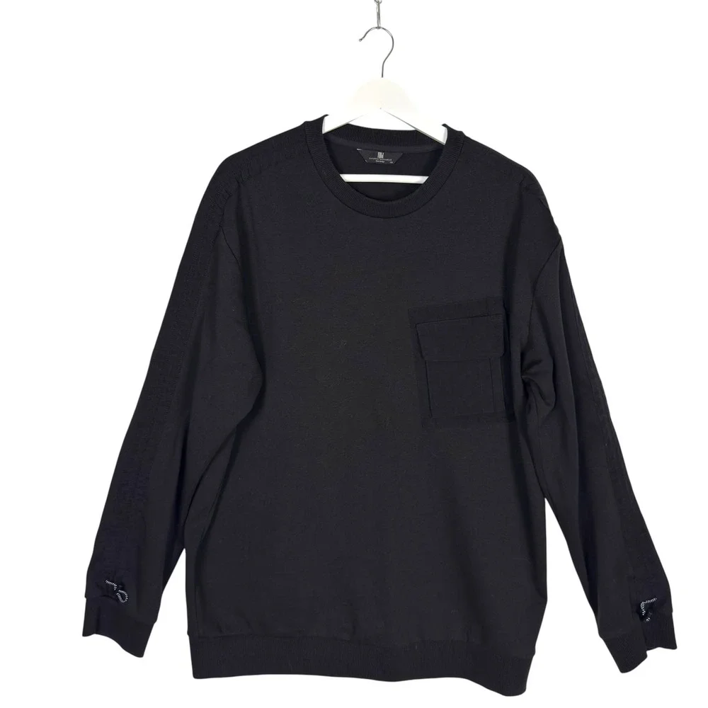 Mind Bridge Future of Workwear 105 Black Utility Pocket Techwear Sweatshirt